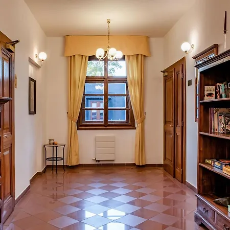 ホテル Wellness Zamecek Jetřichovice