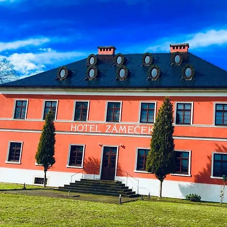 Wellness Zámeček *